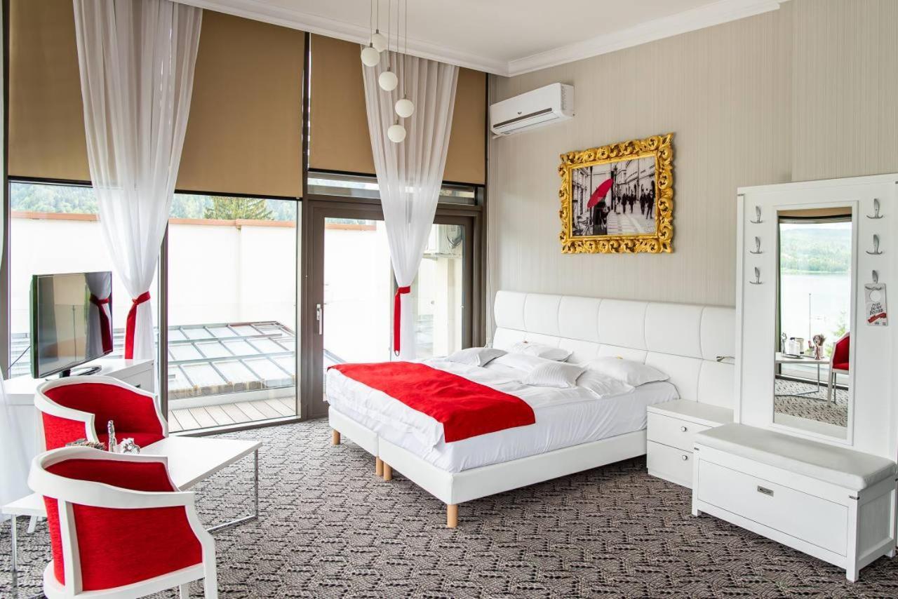 Hotel Roser House Boutique - Pe Malul Lacului Колибица Экстерьер фото