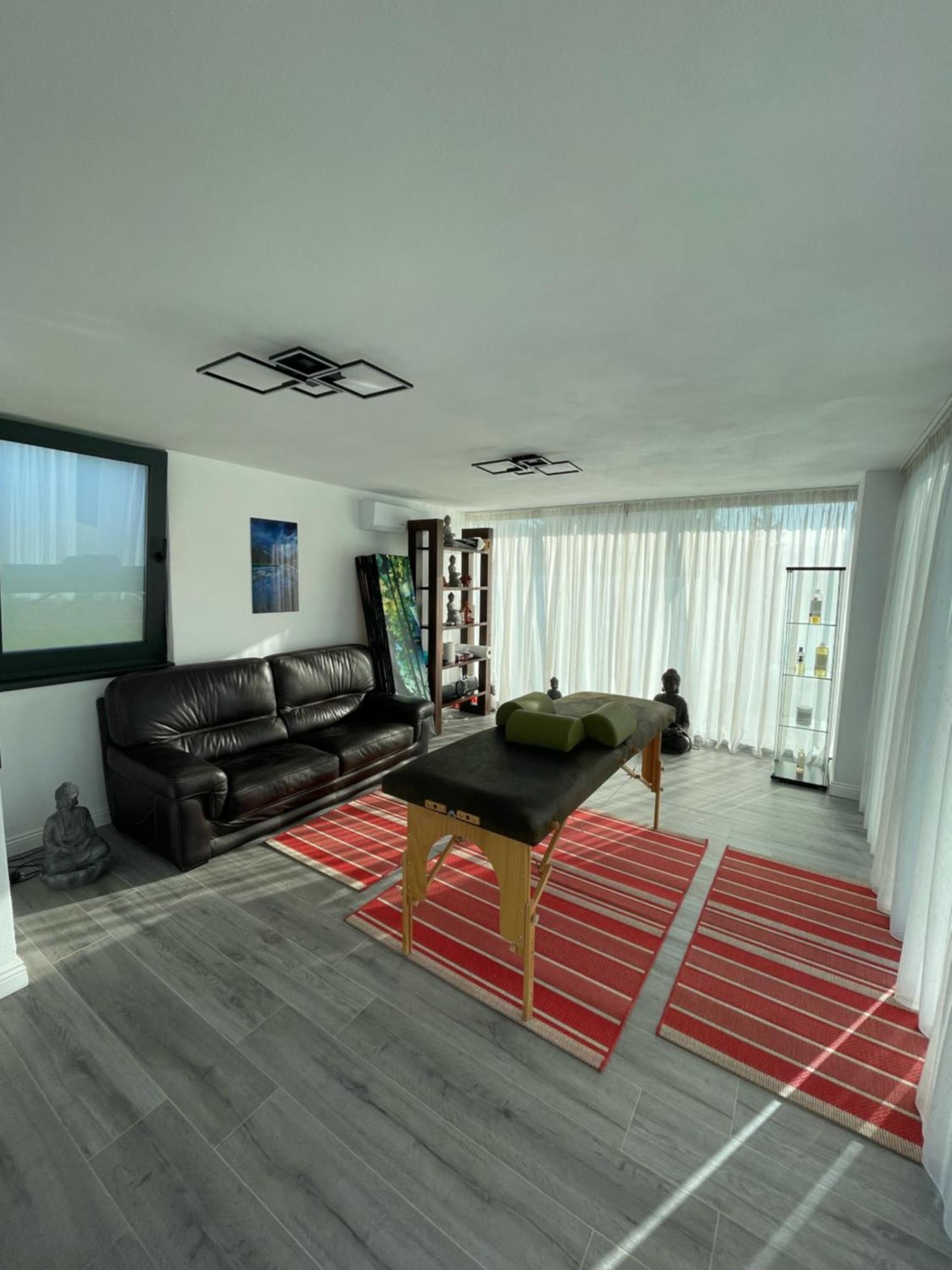 Hotel Roser House Boutique - Pe Malul Lacului Колибица Экстерьер фото