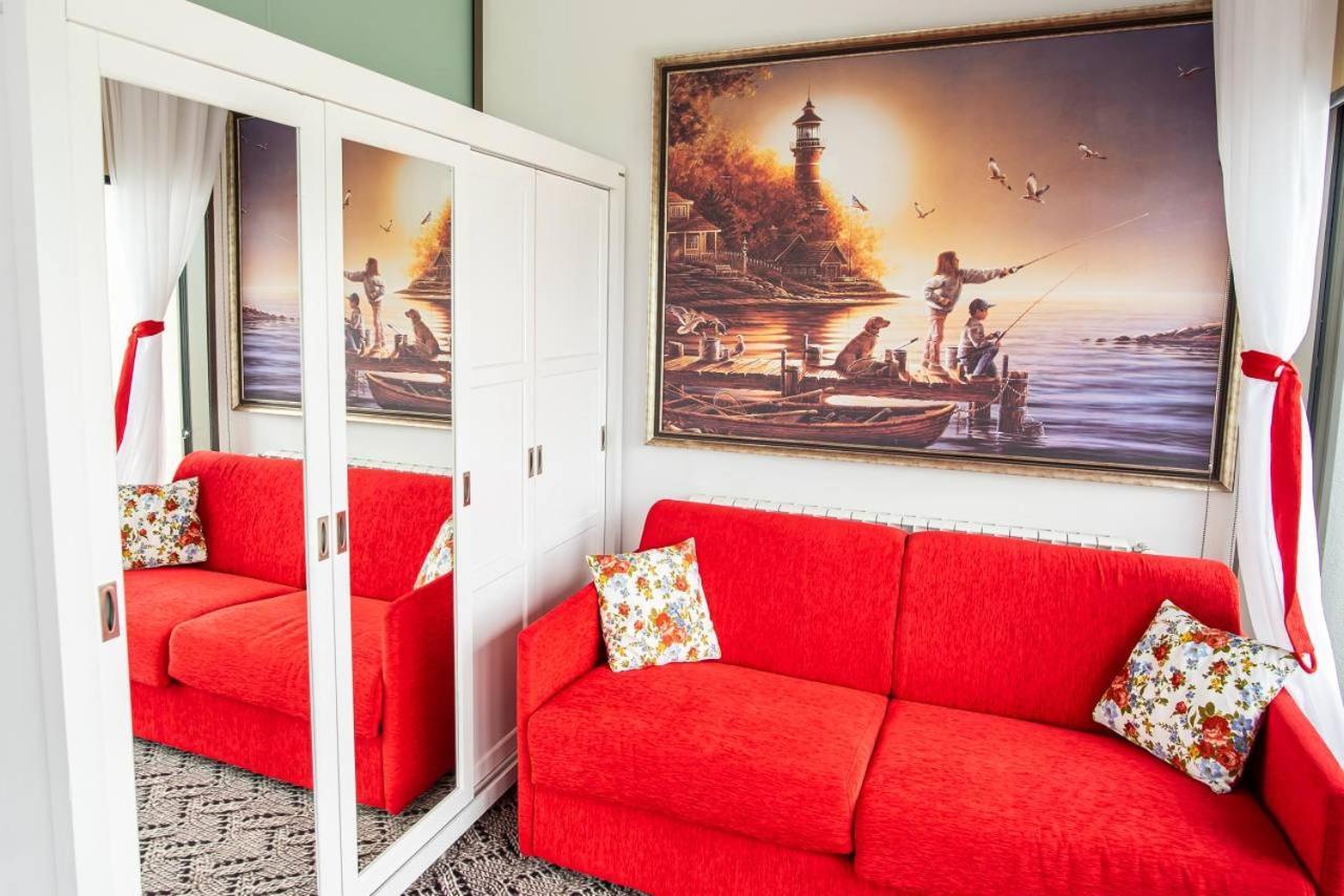 Hotel Roser House Boutique - Pe Malul Lacului Колибица Номер фото