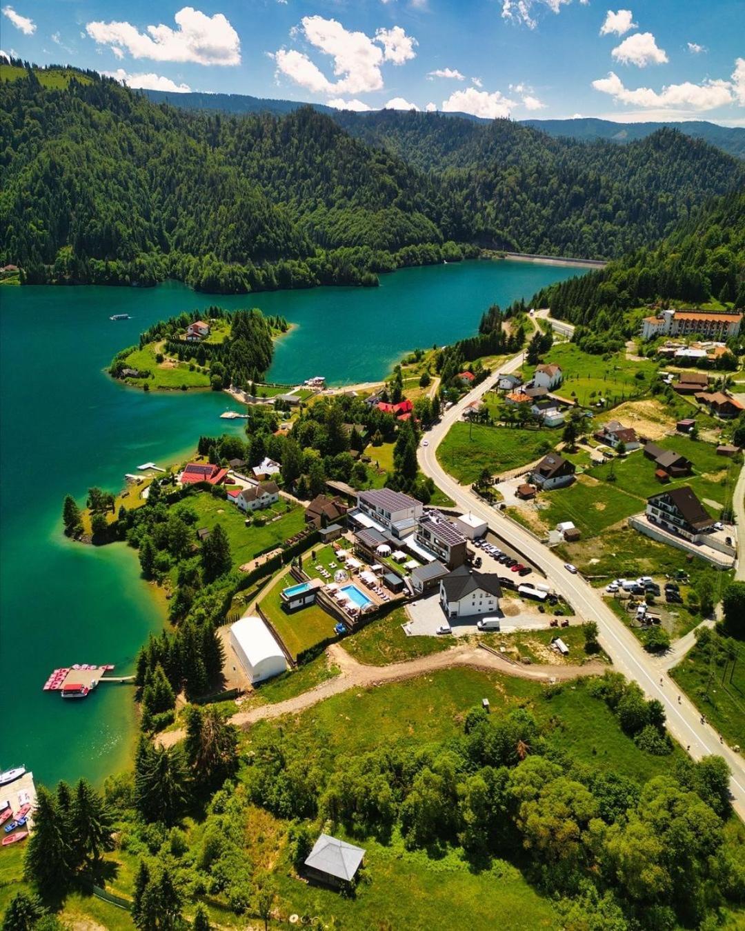 Hotel Roser House Boutique - Pe Malul Lacului Колибица Экстерьер фото